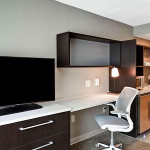 King Suite Mobility accessible
